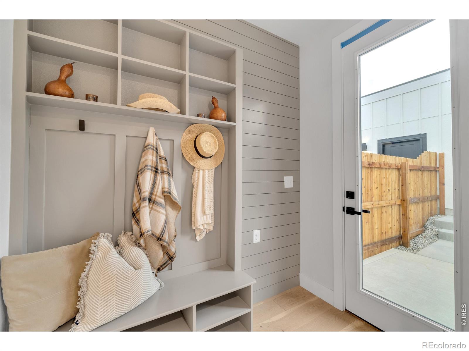 MLS Image #19 for 2339 n irving street,denver, Colorado