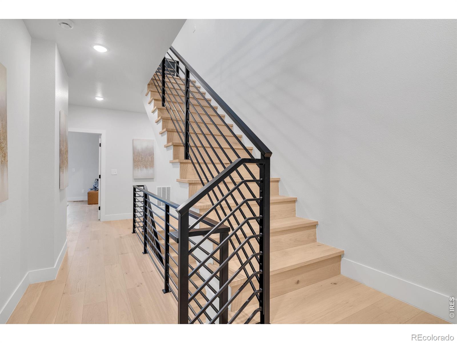 MLS Image #38 for 2339 n irving street,denver, Colorado