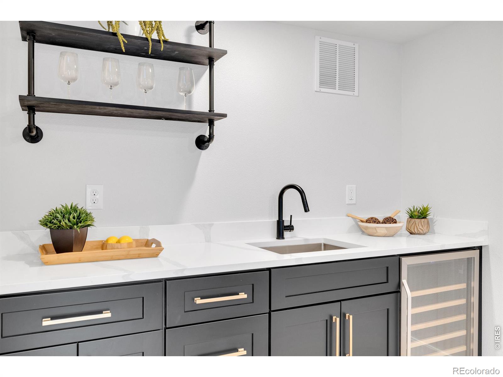 MLS Image #41 for 2339 n irving street,denver, Colorado