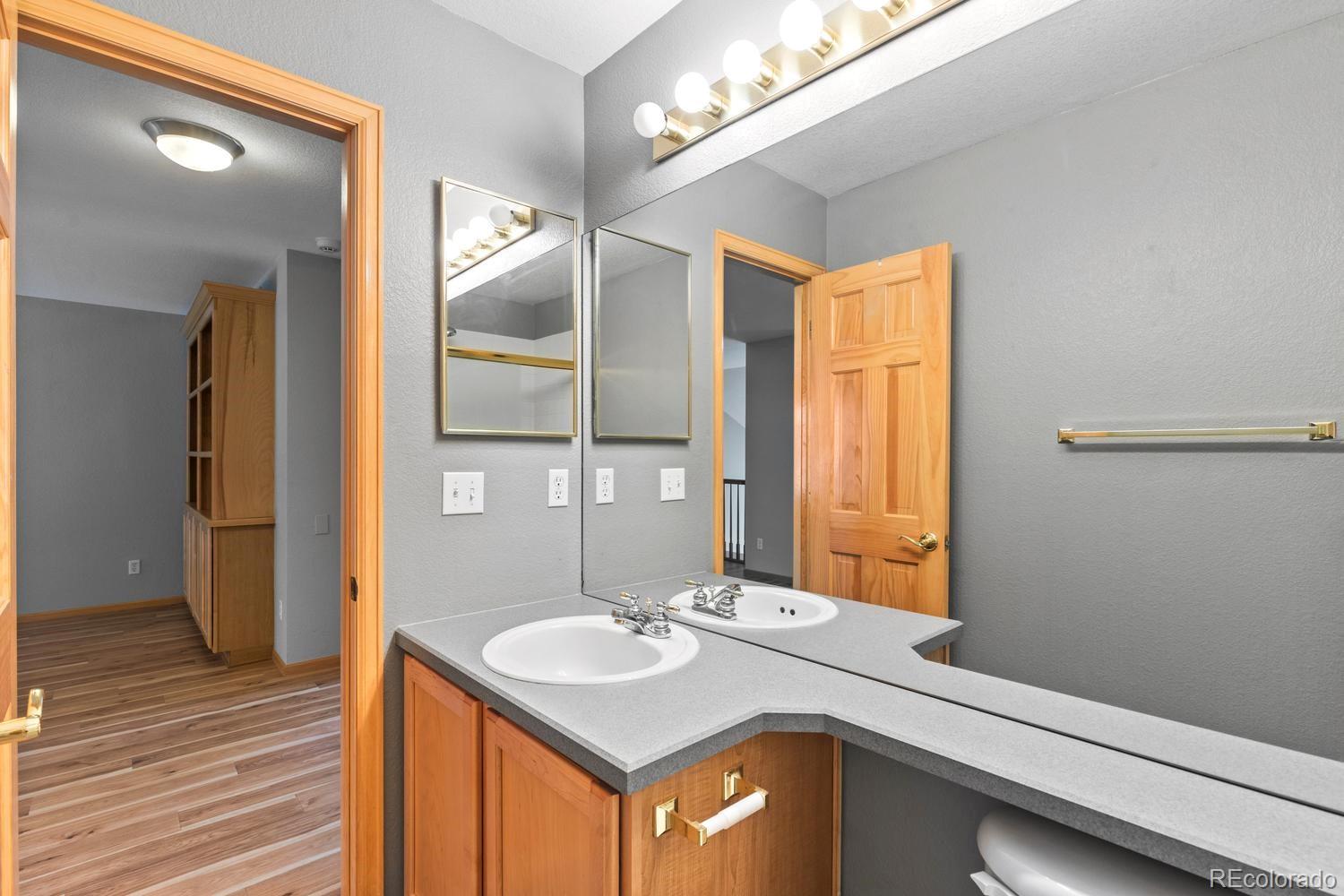 MLS Image #28 for 42 s ulster street ,denver, Colorado