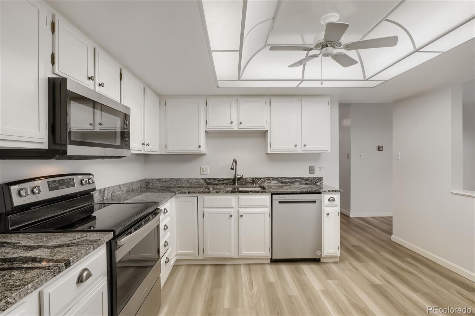 MLS Image #8 for 13800 e marina drive,aurora, Colorado