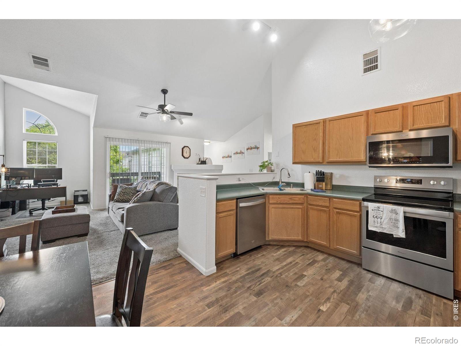 MLS Image #8 for 3242 e 103rd drive 611,thornton, Colorado