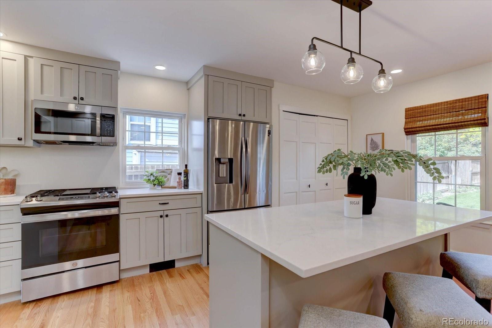 MLS Image #5 for 7643  sunshine peak ,littleton, Colorado