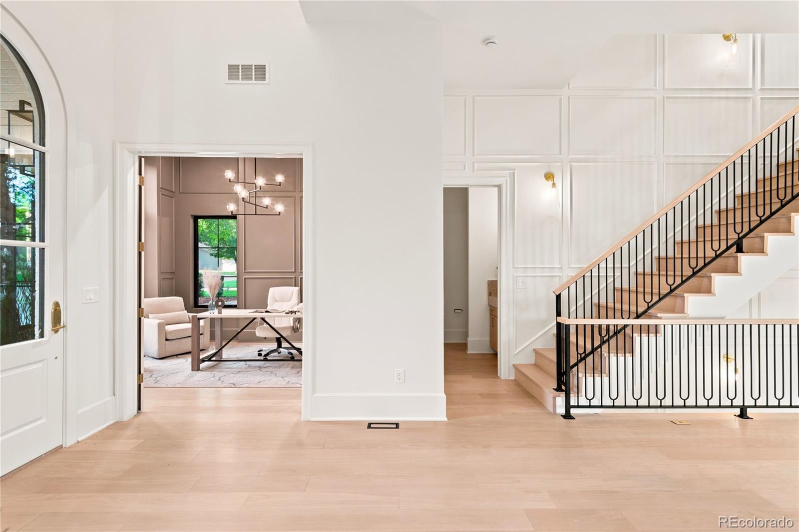 MLS Image #3 for 5801 e 3rd avenue,denver, Colorado