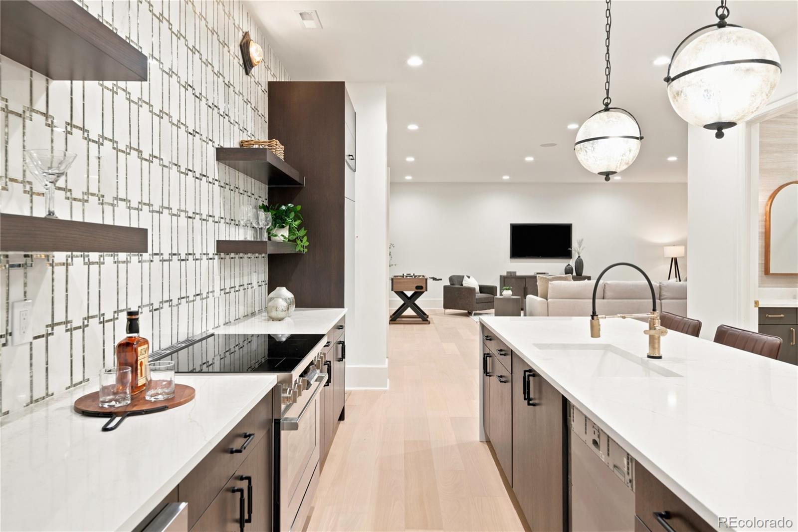 MLS Image #37 for 5801 e 3rd avenue,denver, Colorado