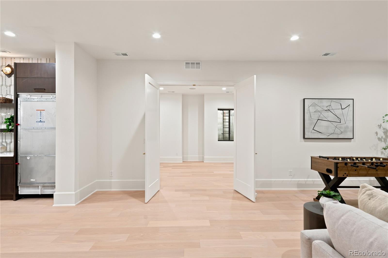MLS Image #39 for 5801 e 3rd avenue,denver, Colorado