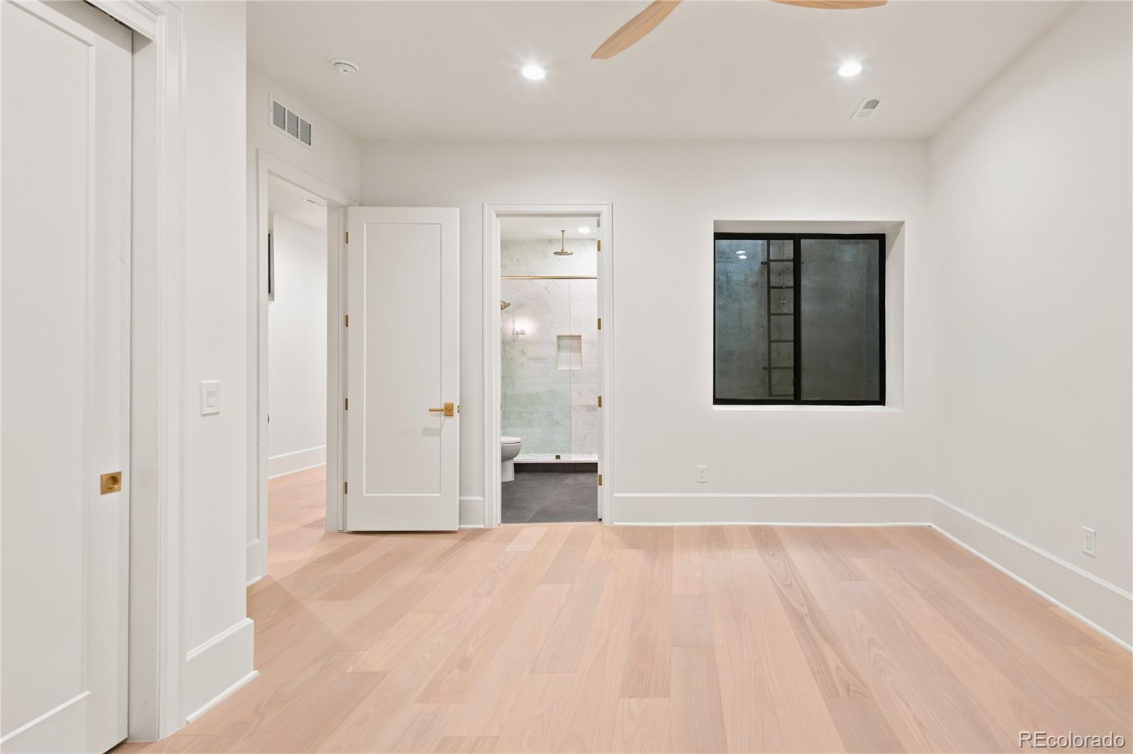 MLS Image #41 for 5801 e 3rd avenue,denver, Colorado