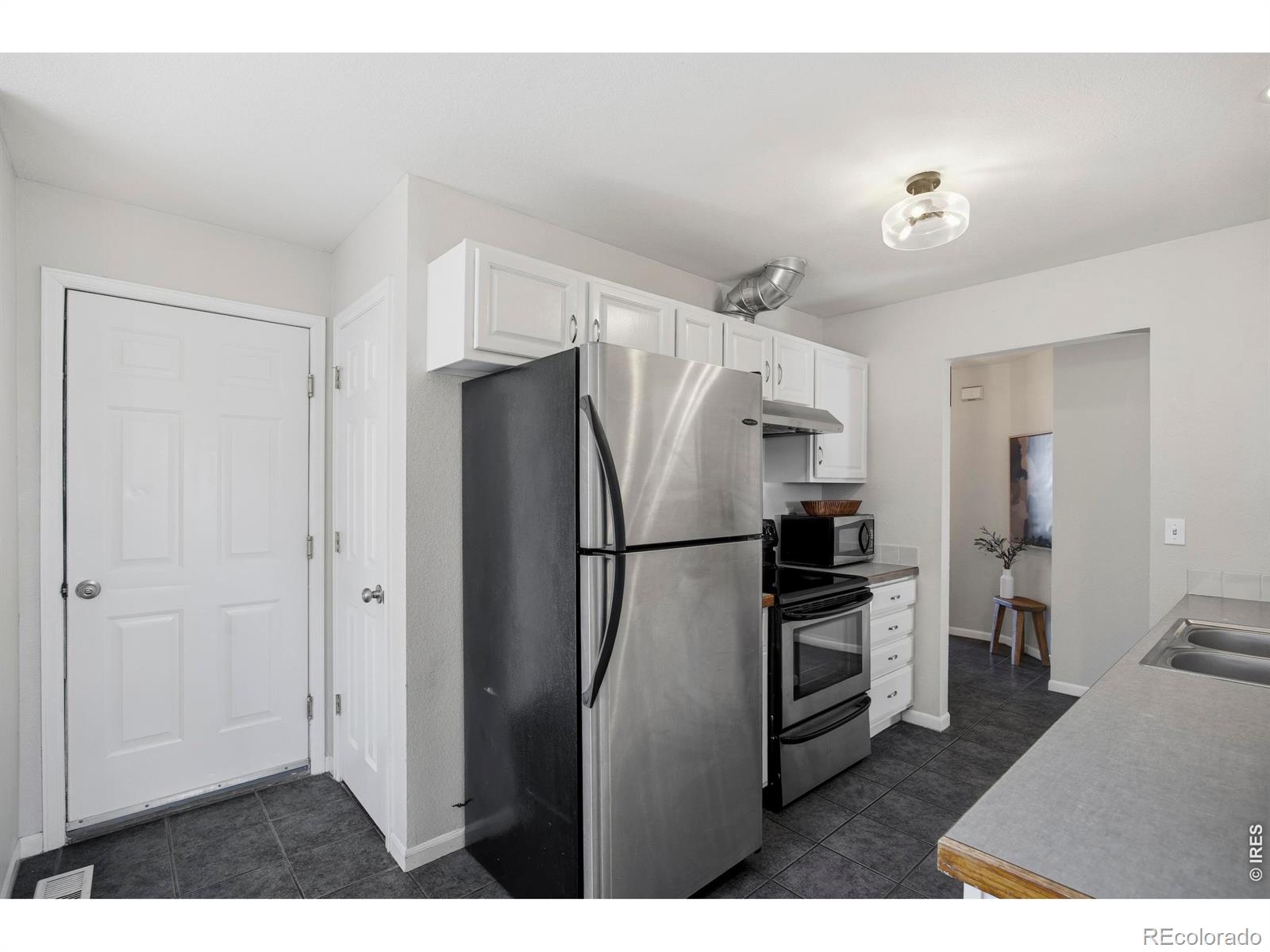 MLS Image #12 for 1026  berwick court,fort collins, Colorado