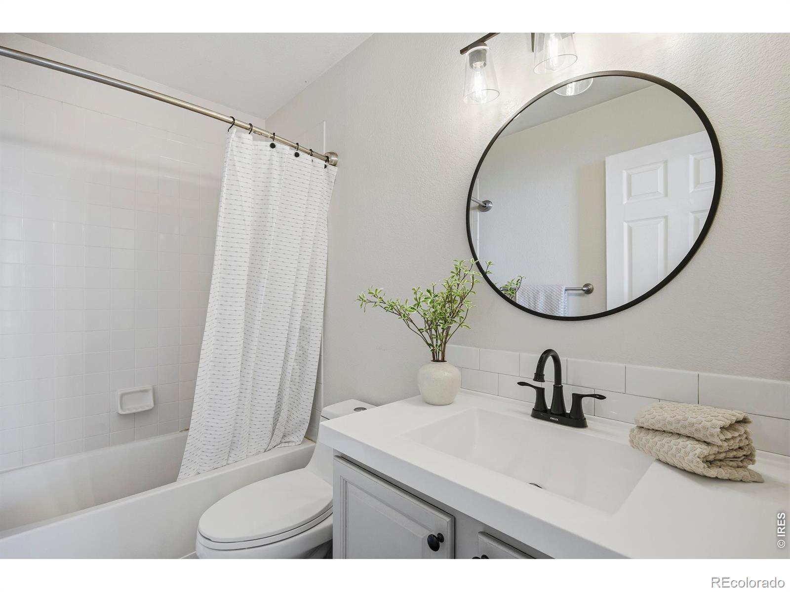 MLS Image #17 for 1026  berwick court,fort collins, Colorado
