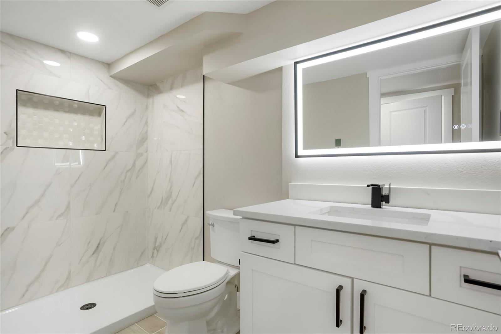 MLS Image #26 for 3046  saint paul street,denver, Colorado