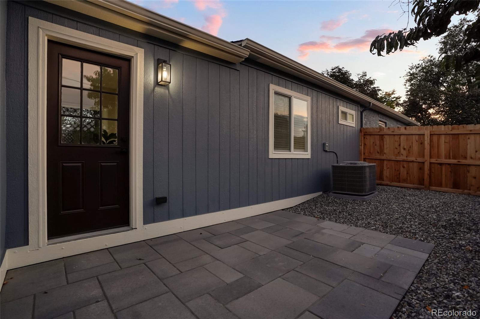 MLS Image #36 for 3046  saint paul street,denver, Colorado