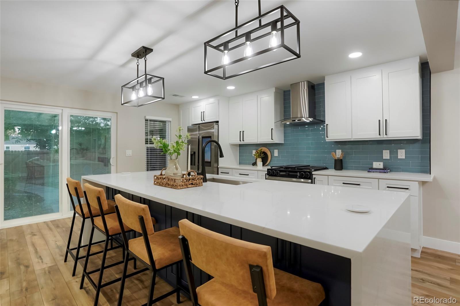 MLS Image #7 for 3046  saint paul street,denver, Colorado