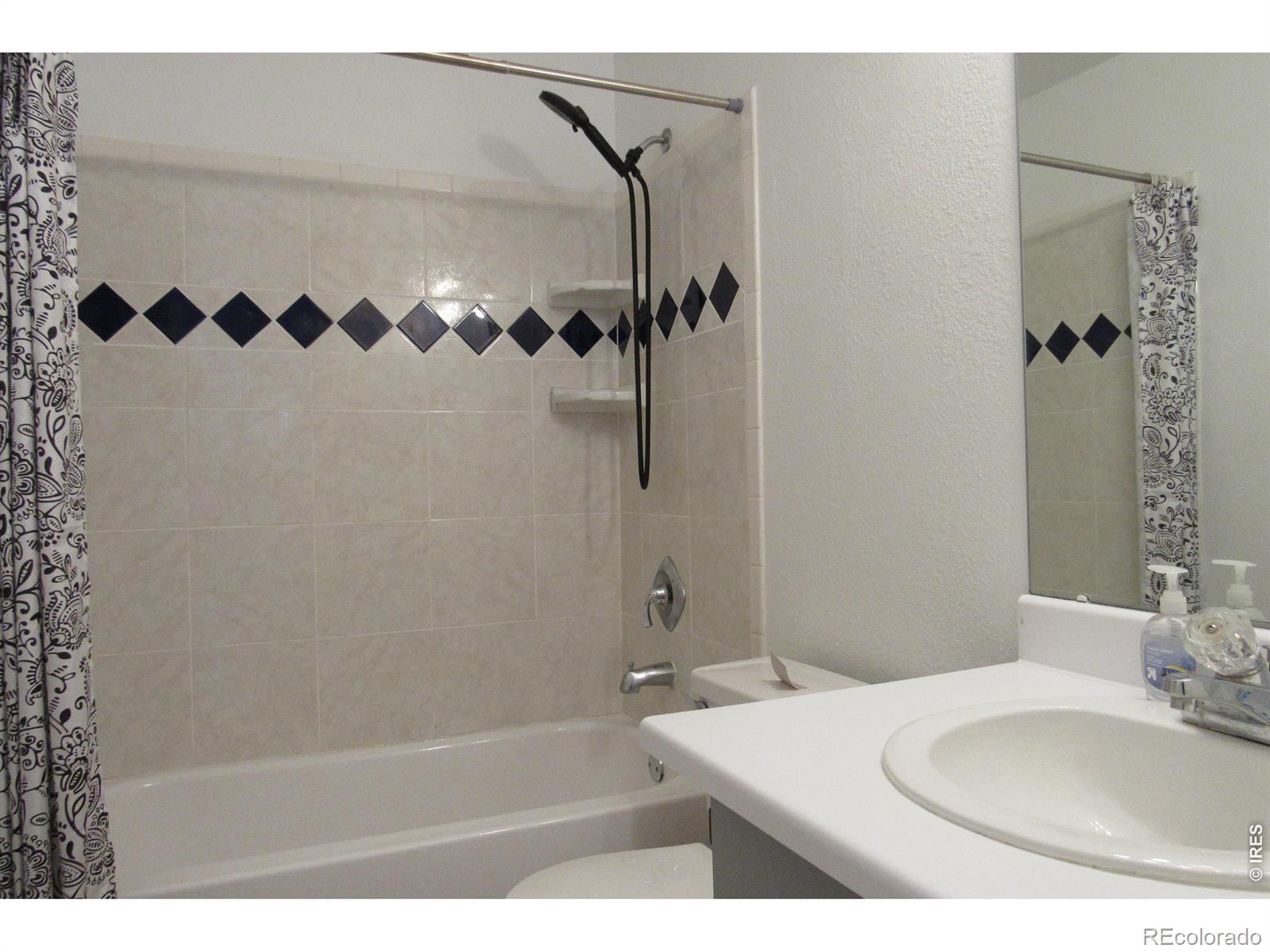MLS Image #12 for 8248  washington street,denver, Colorado