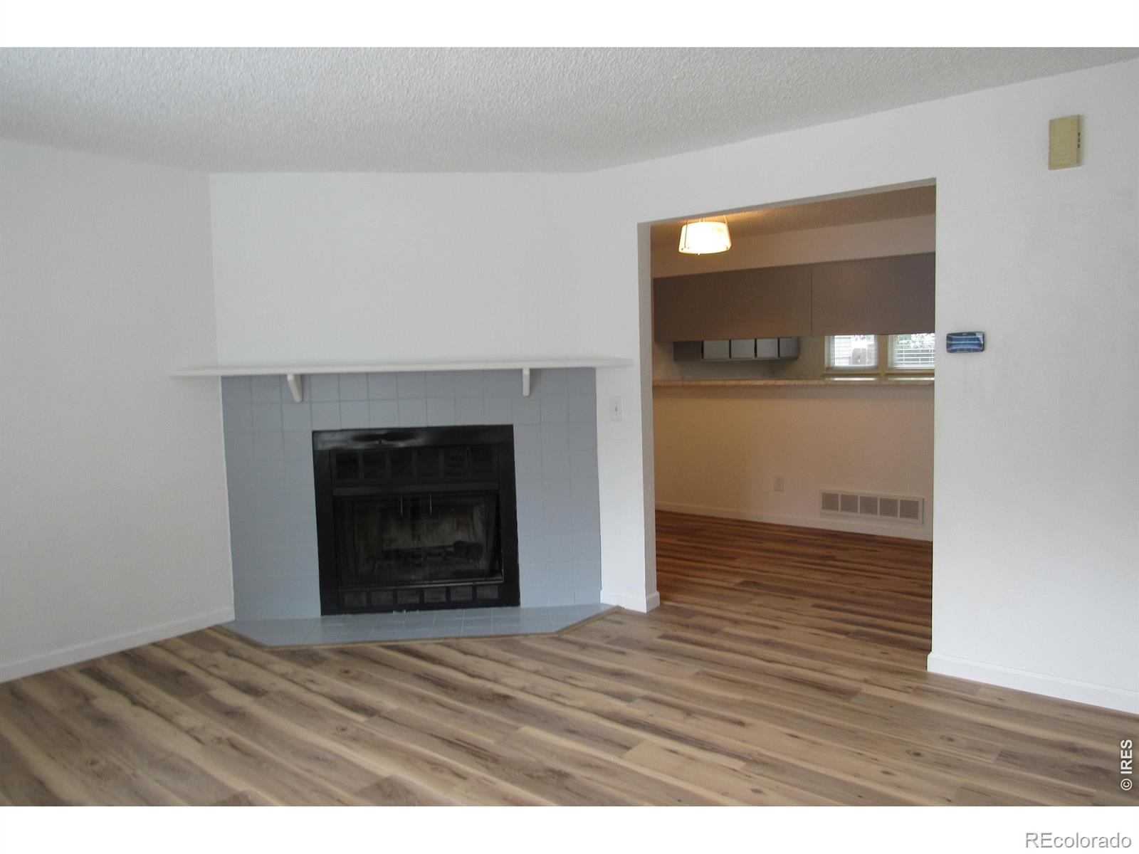MLS Image #2 for 8248  washington street,denver, Colorado