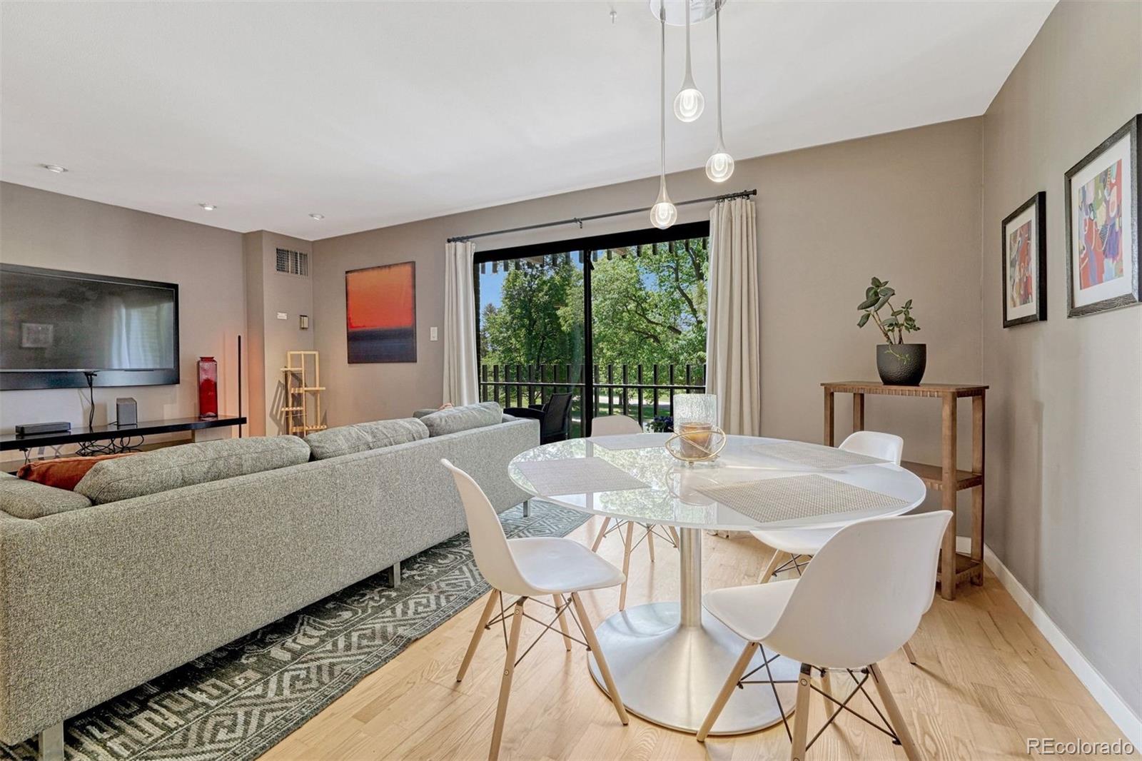 MLS Image #11 for 480 s marion parkway 305,denver, Colorado