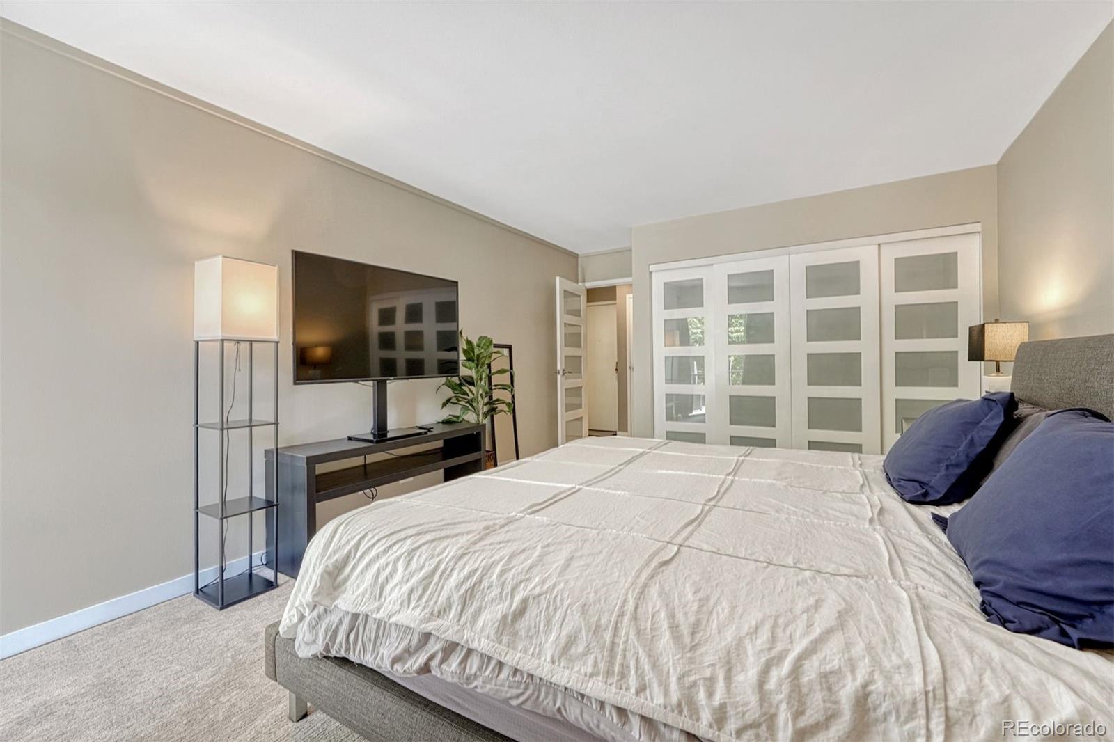 MLS Image #30 for 480 s marion parkway 305,denver, Colorado