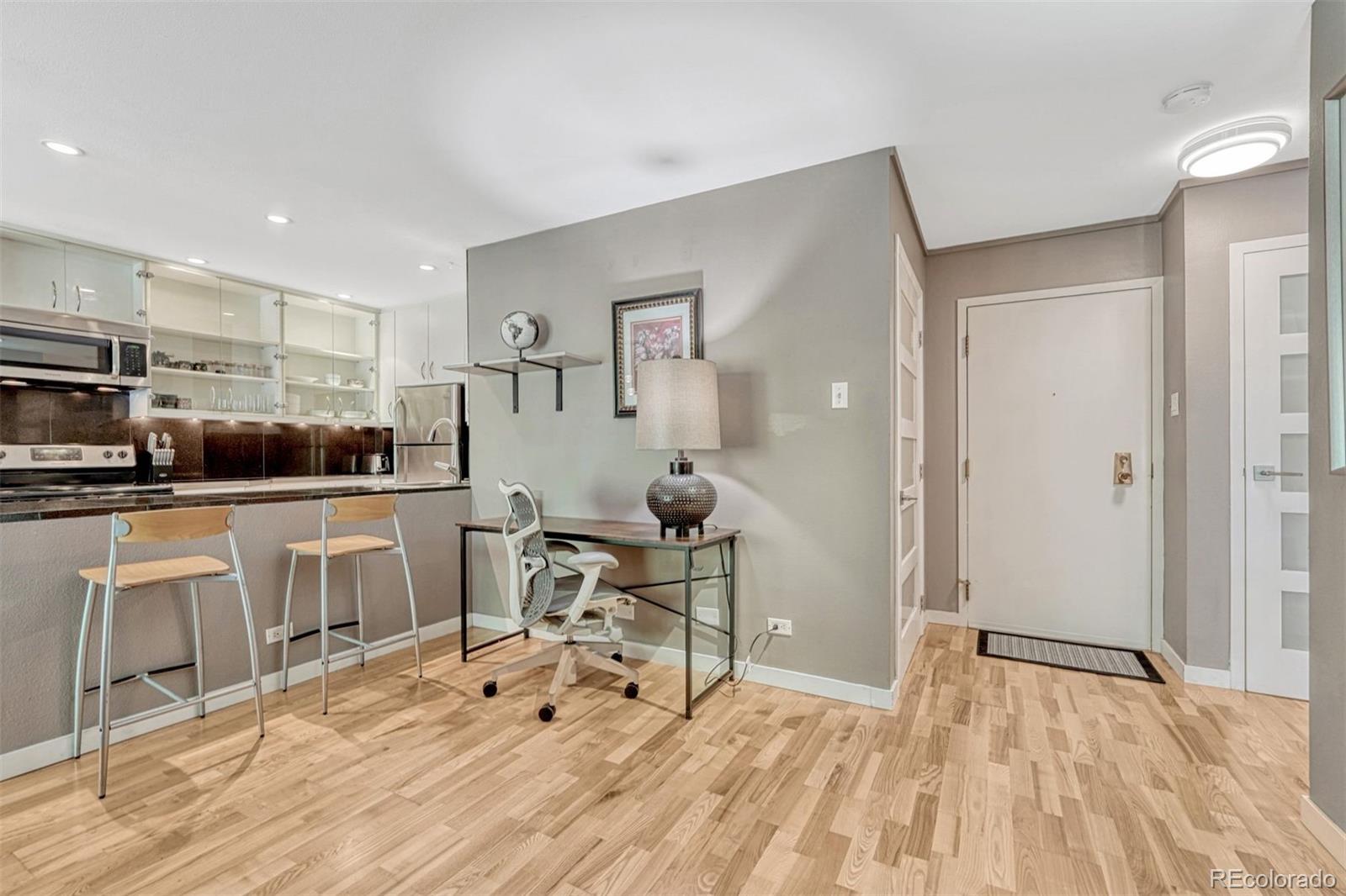 MLS Image #34 for 480 s marion parkway 305,denver, Colorado