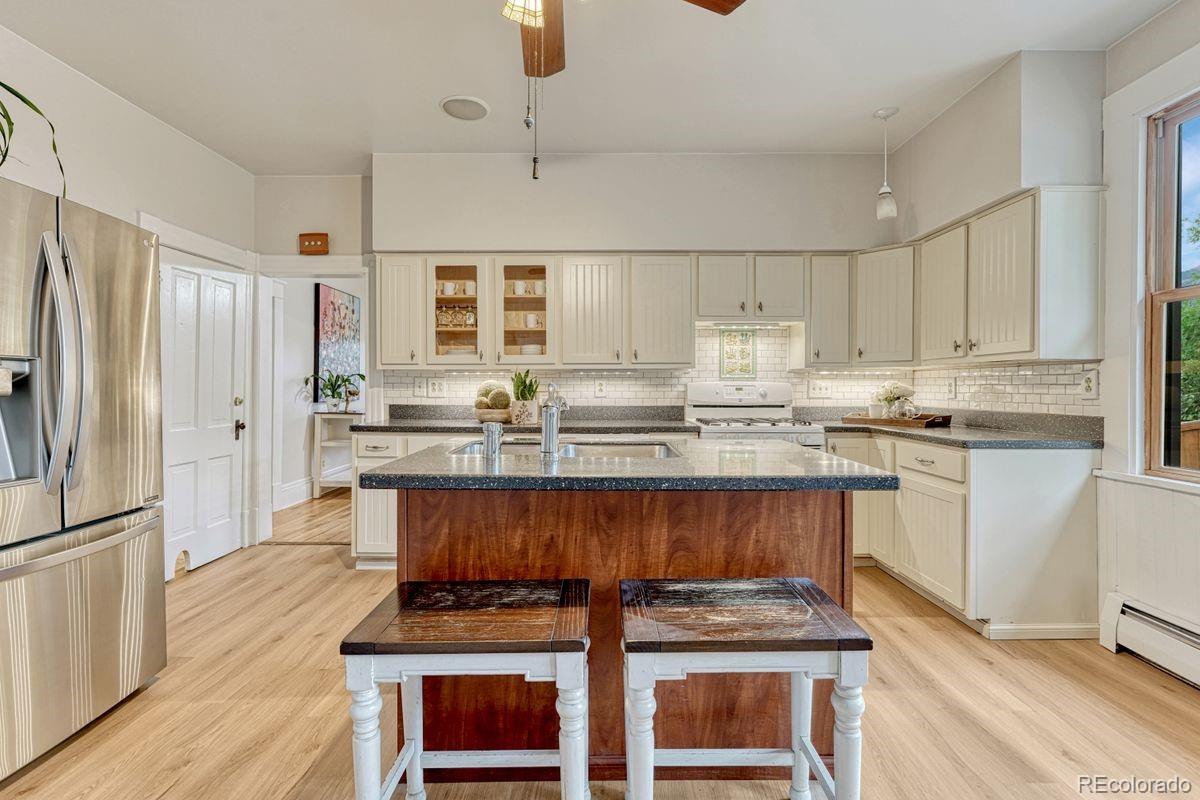MLS Image #11 for 728 w kiowa street,colorado springs, Colorado