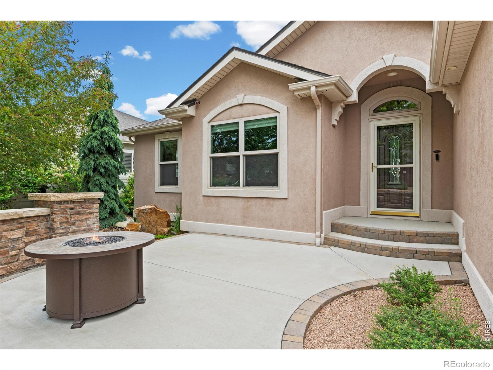 MLS Image #1 for 945  crabapple drive,loveland, Colorado