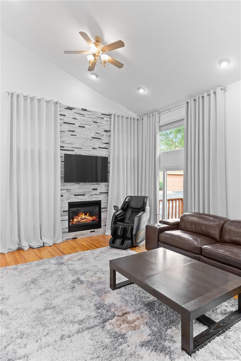 MLS Image #10 for 4643 s abilene circle,aurora, Colorado