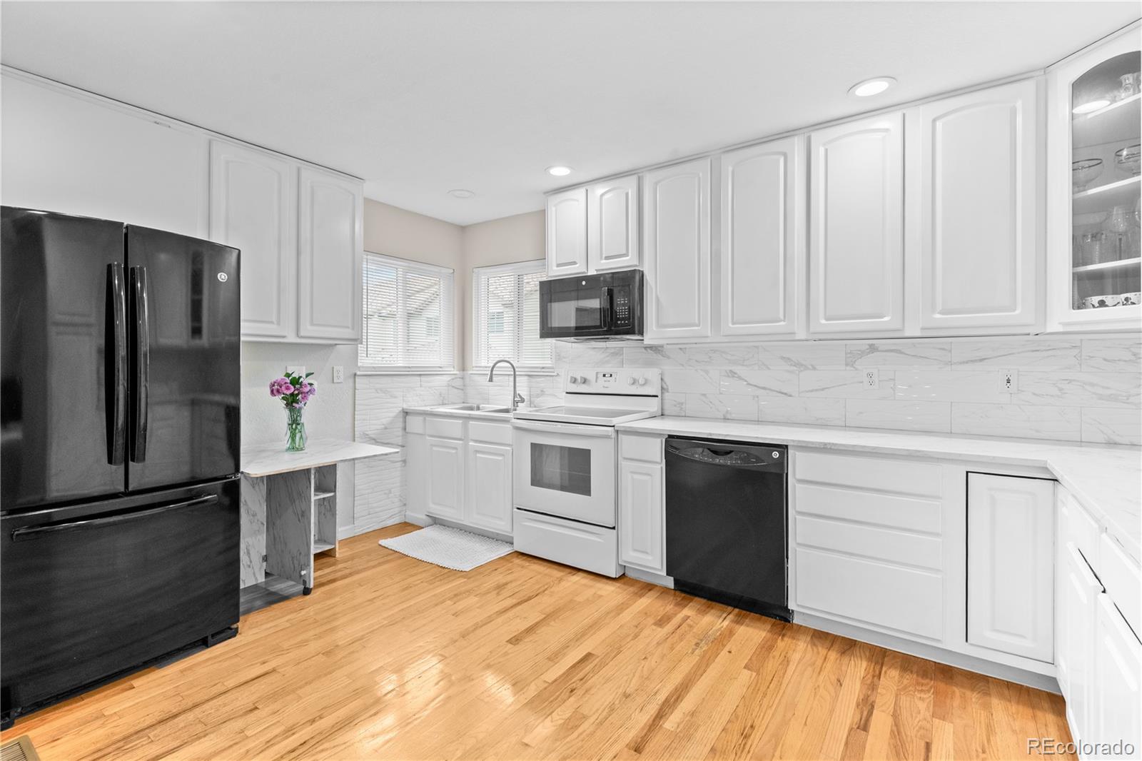 MLS Image #17 for 4643 s abilene circle,aurora, Colorado