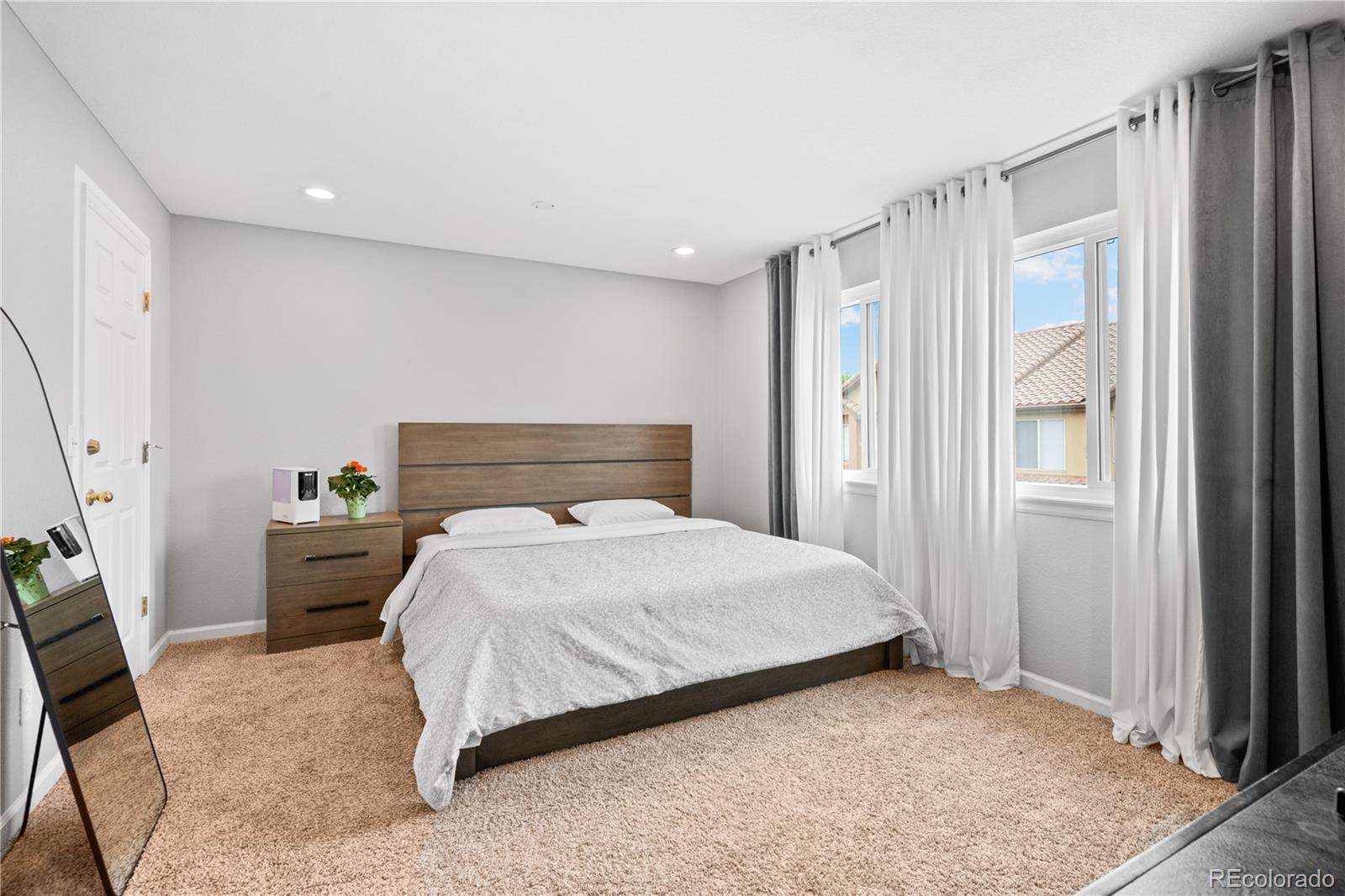 MLS Image #26 for 4643 s abilene circle,aurora, Colorado