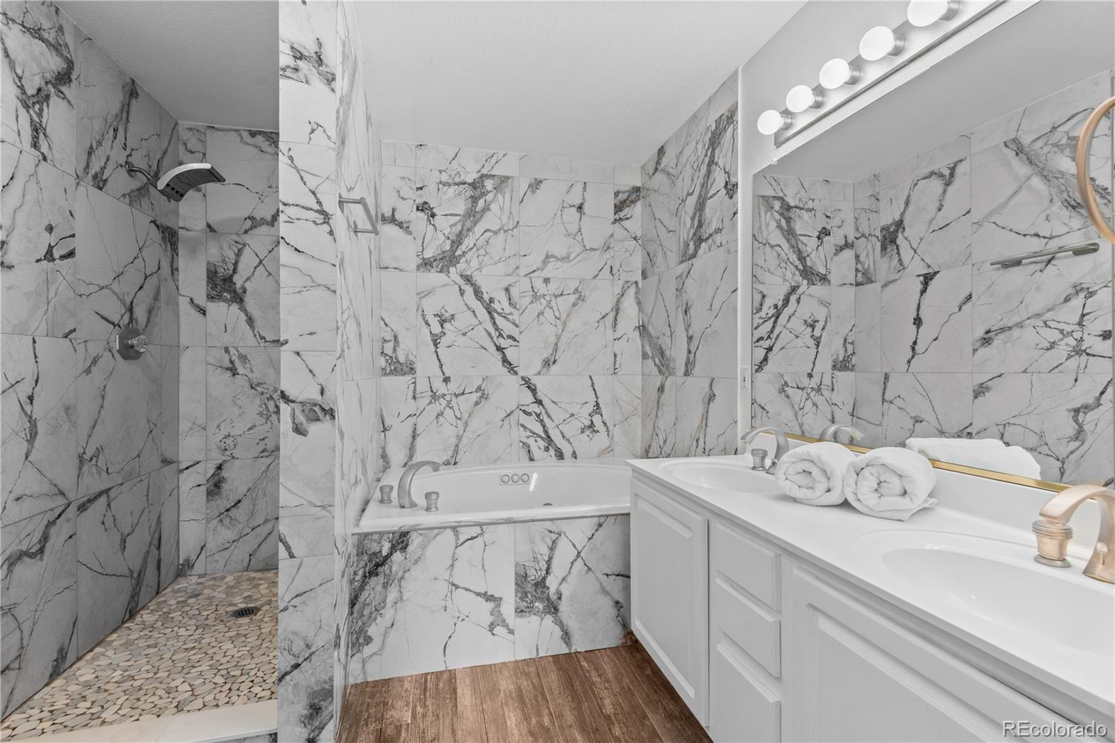 MLS Image #28 for 4643 s abilene circle,aurora, Colorado