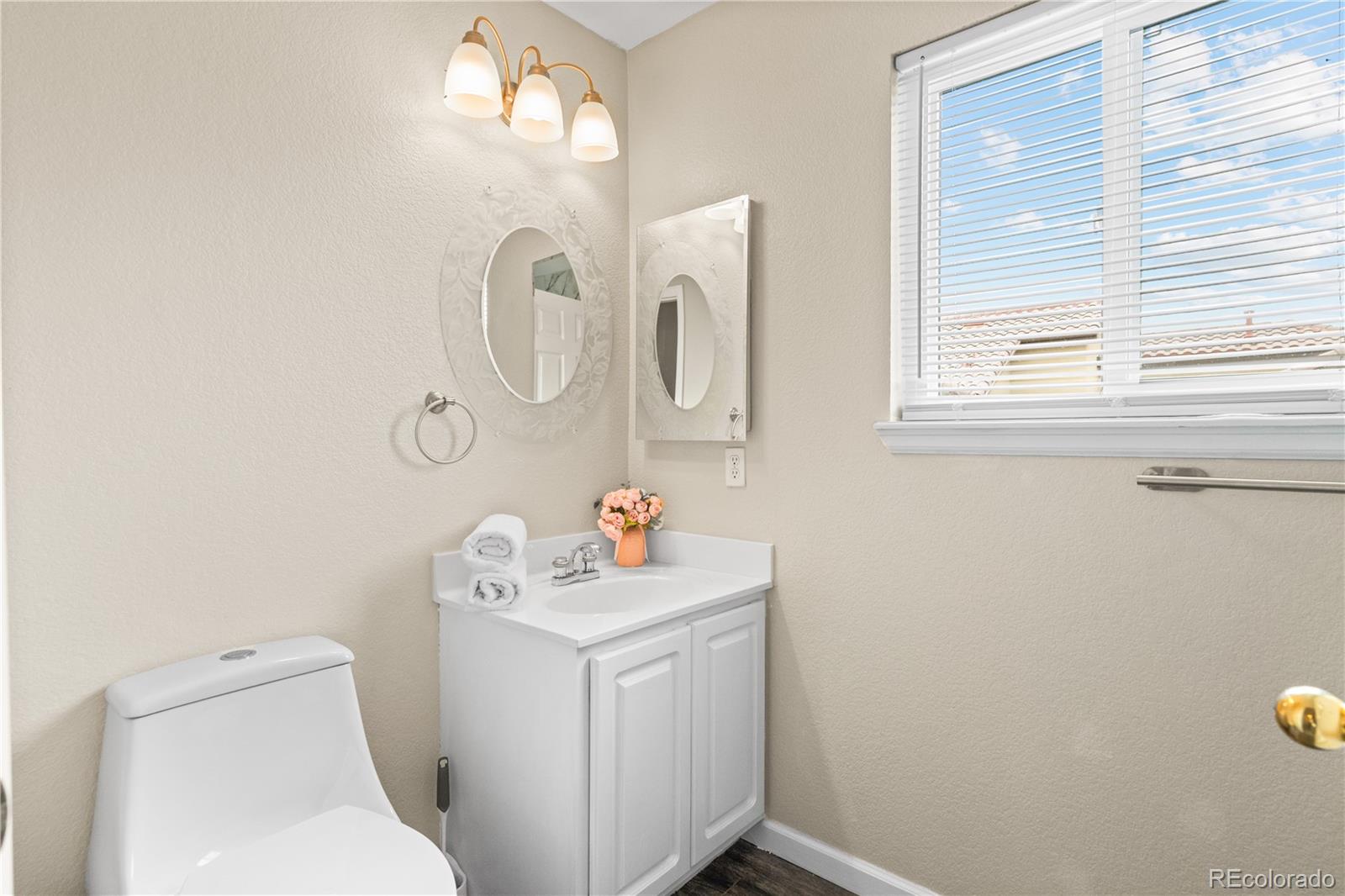 MLS Image #33 for 4643 s abilene circle,aurora, Colorado
