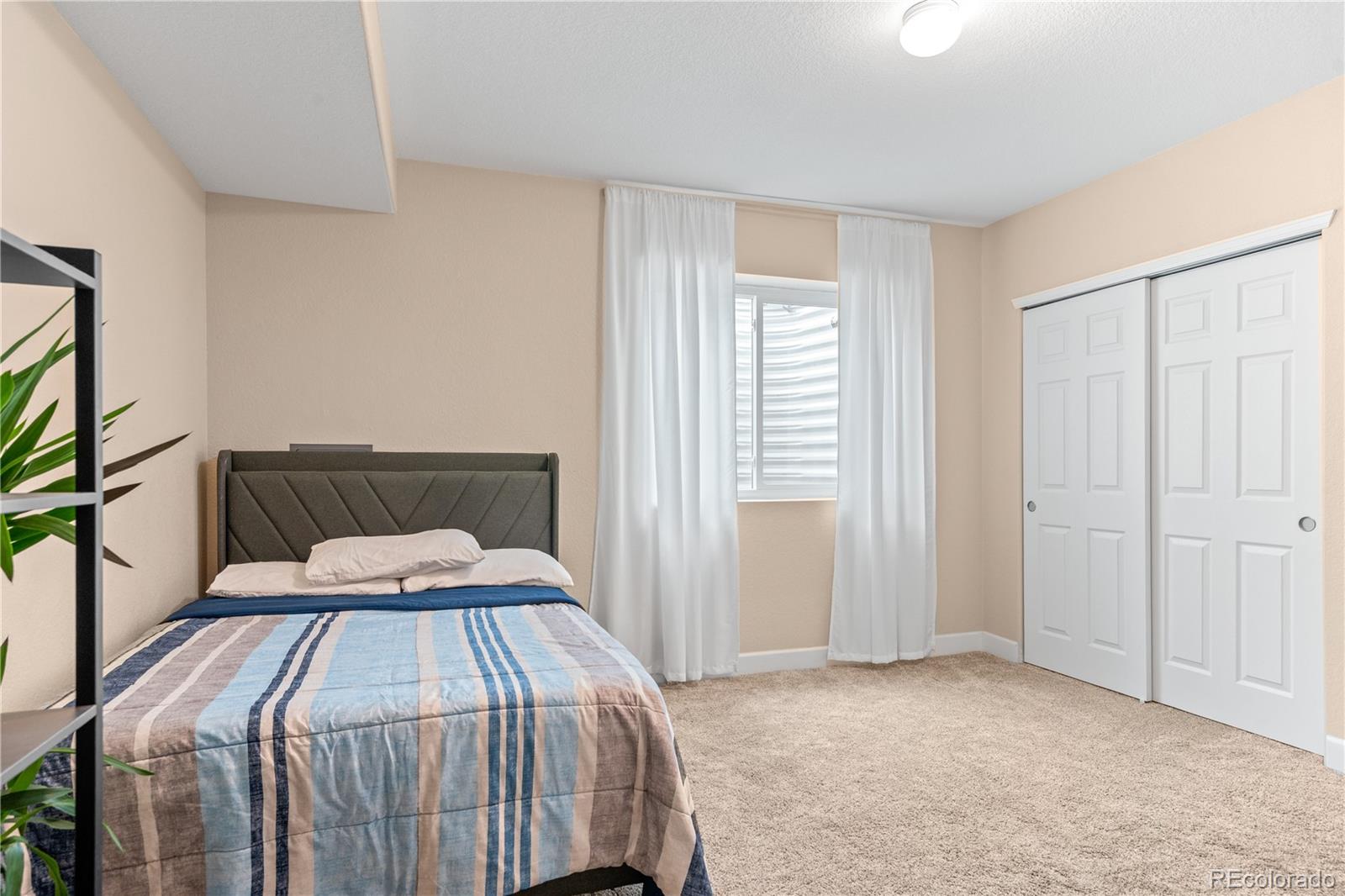 MLS Image #36 for 4643 s abilene circle,aurora, Colorado