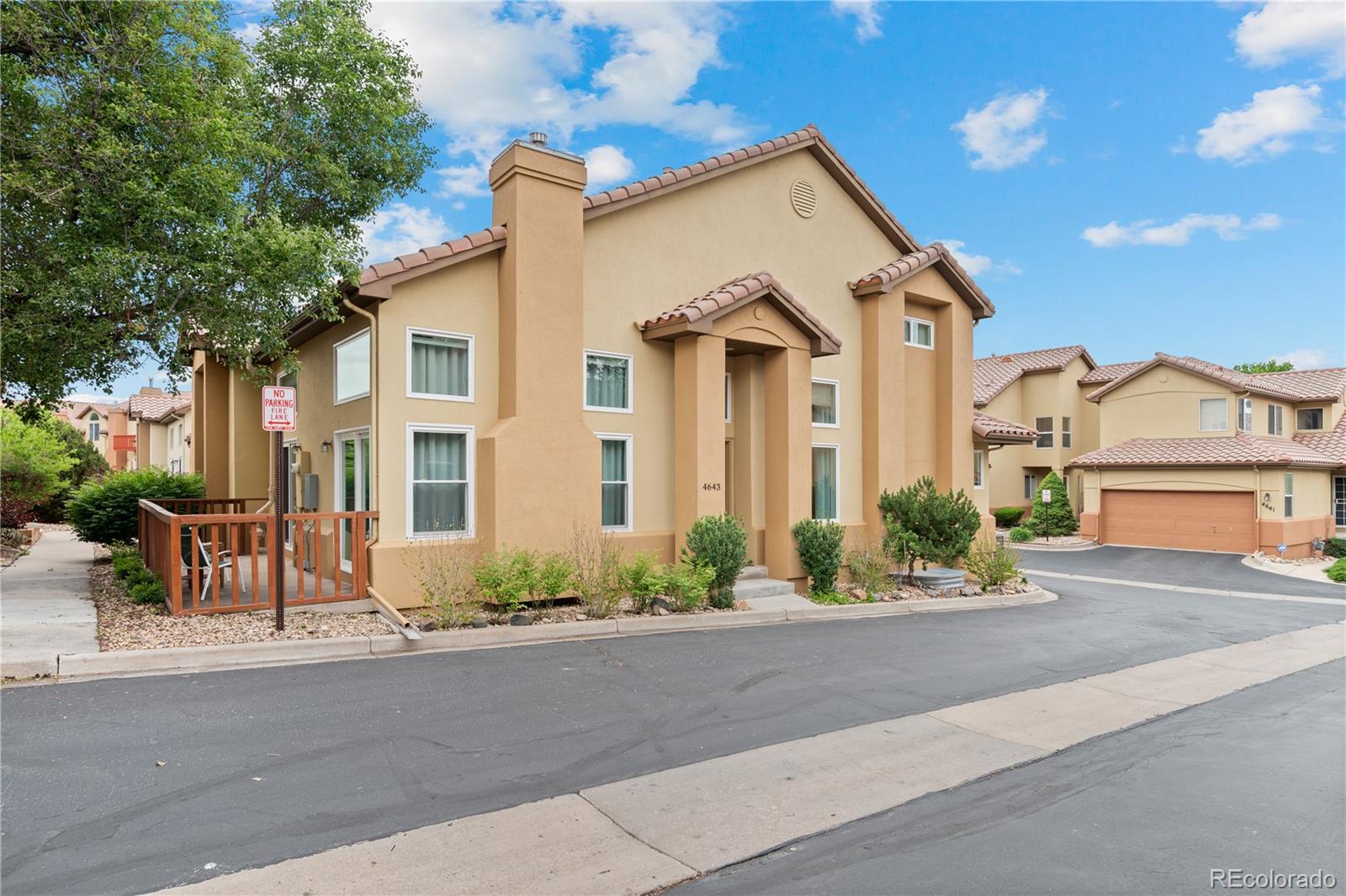 MLS Image #4 for 4643 s abilene circle,aurora, Colorado