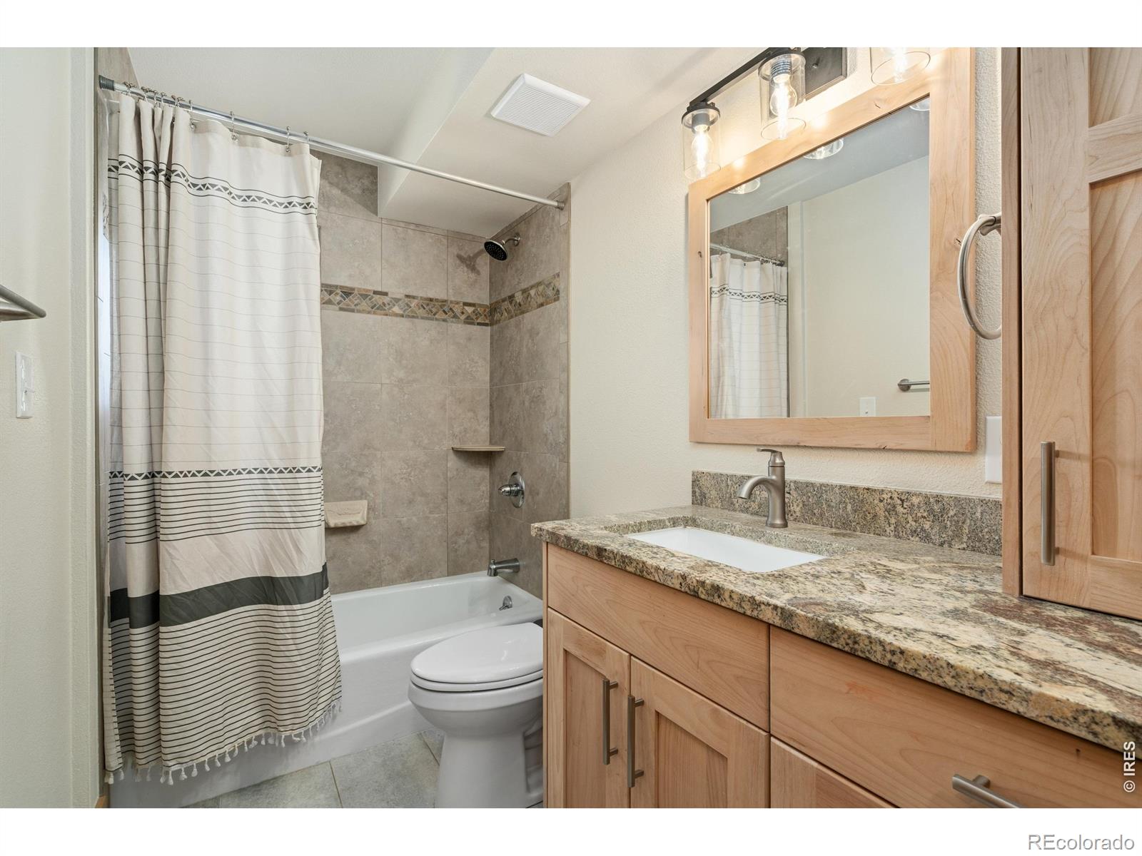 MLS Image #15 for 3520  wild bird drive,loveland, Colorado