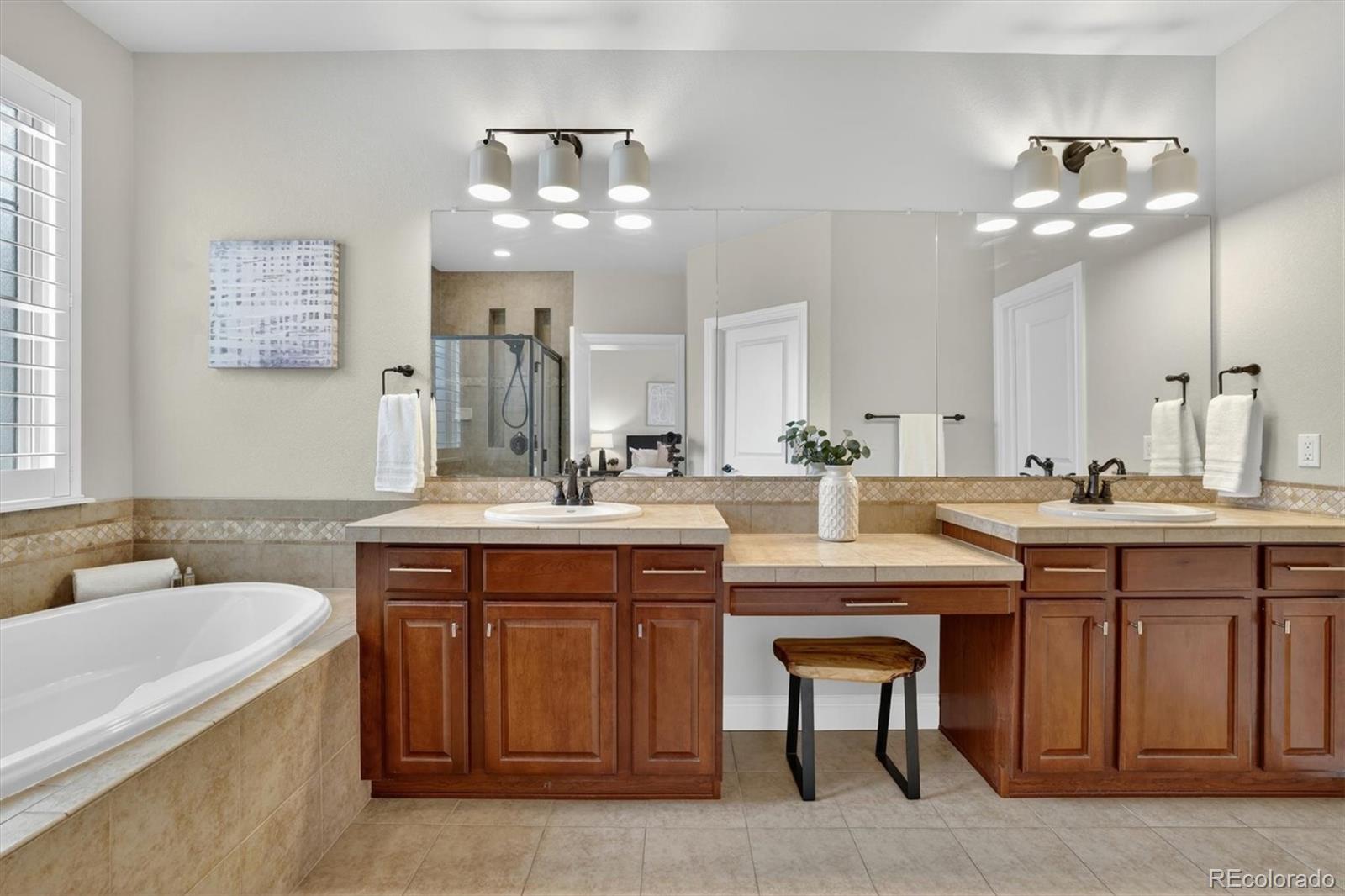MLS Image #18 for 10126  ridgegate circle,lone tree, Colorado