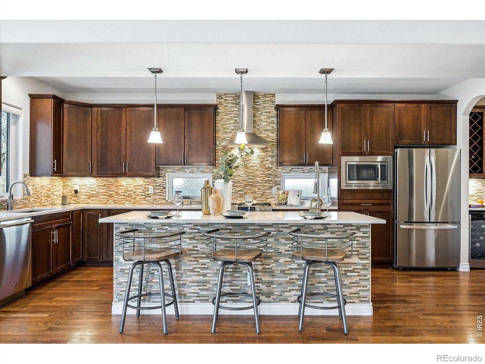 MLS Image #14 for 1385  birch street,denver, Colorado