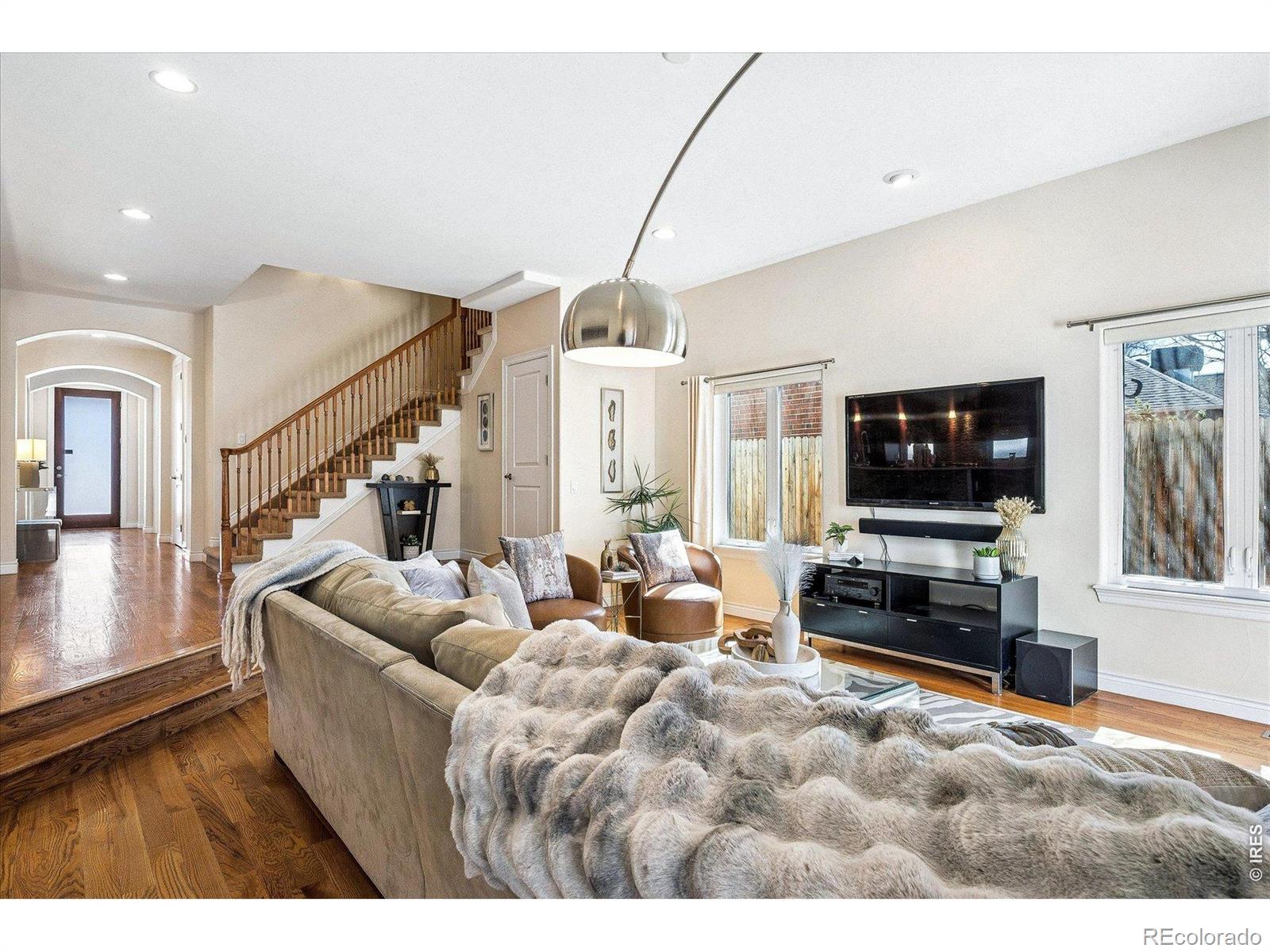 MLS Image #24 for 1385  birch street,denver, Colorado
