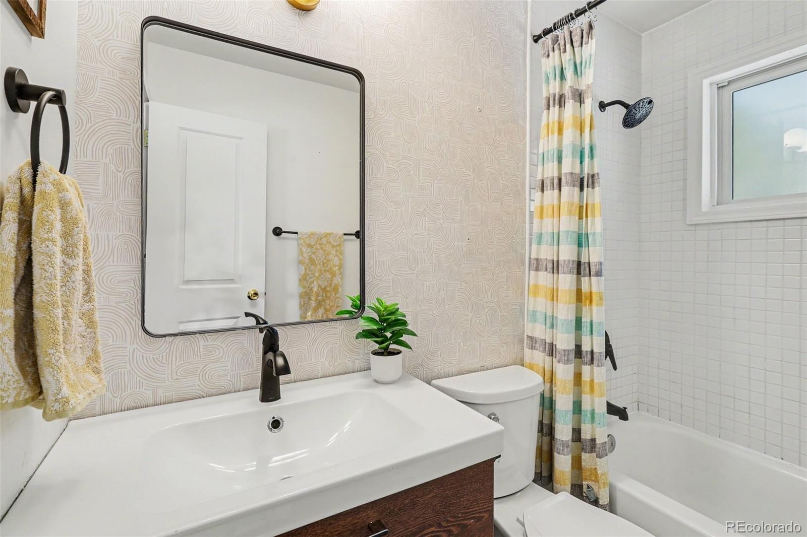 MLS Image #11 for 7050  zuni street,denver, Colorado