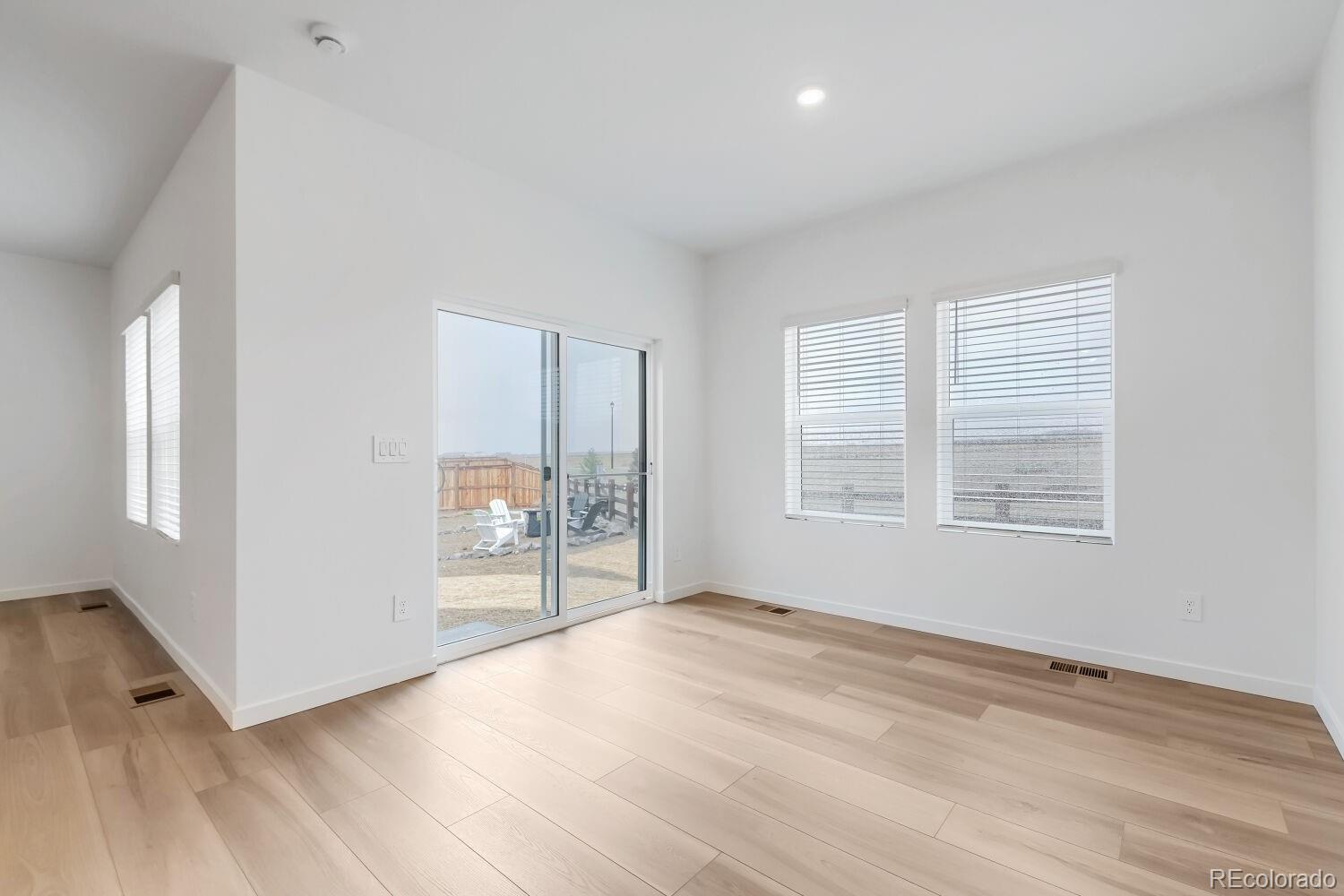 MLS Image #4 for 3301 e 152nd circle,thornton, Colorado