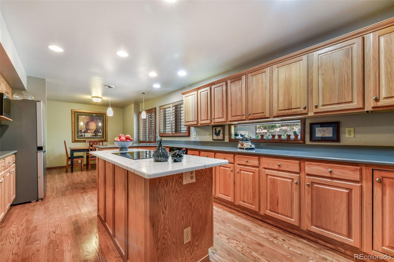 MLS Image #11 for 1402  mica lane,colorado springs, Colorado