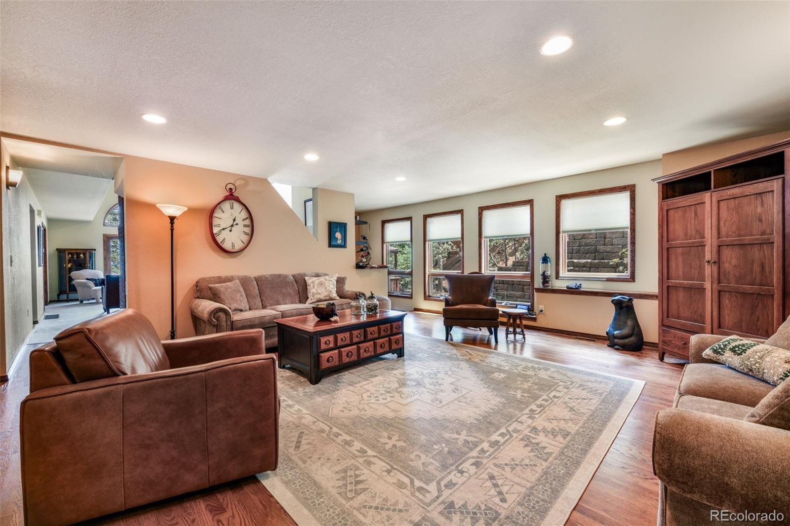 MLS Image #14 for 1402  mica lane,colorado springs, Colorado