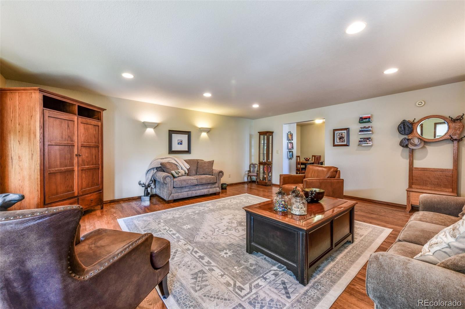 MLS Image #16 for 1402  mica lane,colorado springs, Colorado