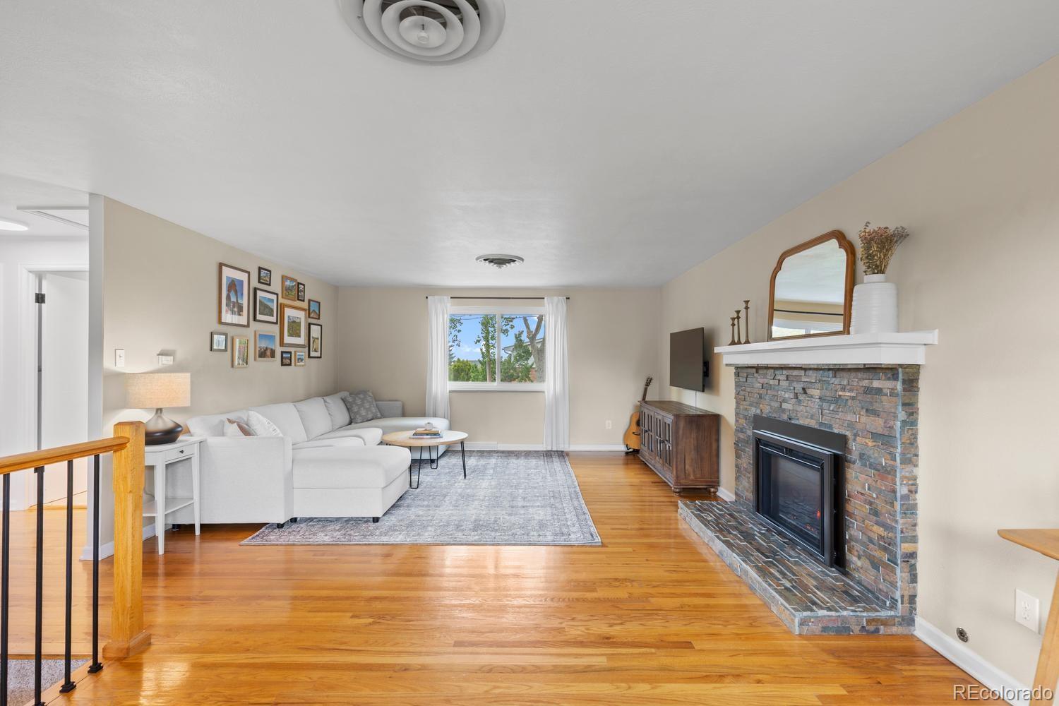 MLS Image #8 for 13484 w virginia drive,lakewood, Colorado