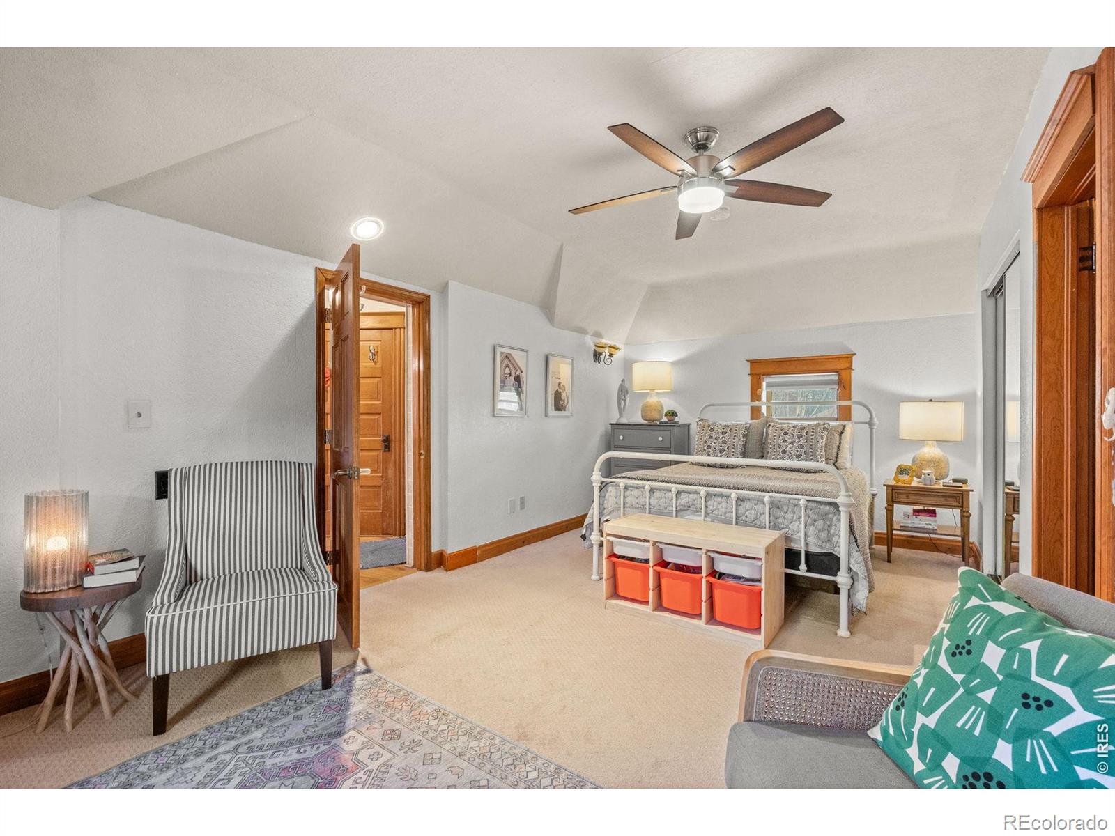 MLS Image #11 for 1134 s washington street,denver, Colorado