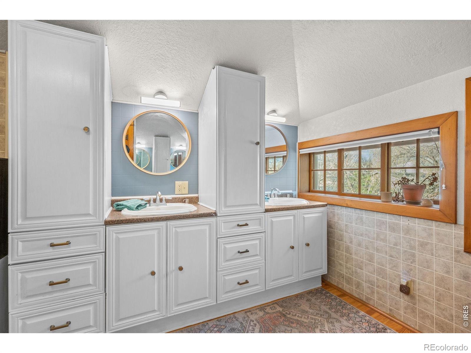 MLS Image #13 for 1134 s washington street,denver, Colorado