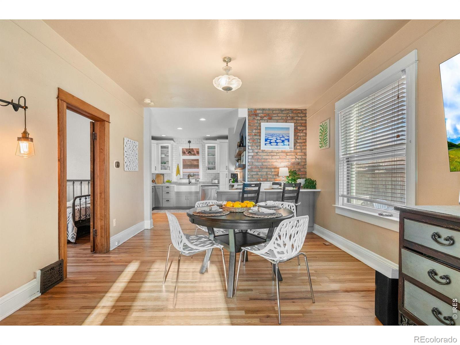 MLS Image #6 for 1134 s washington street,denver, Colorado