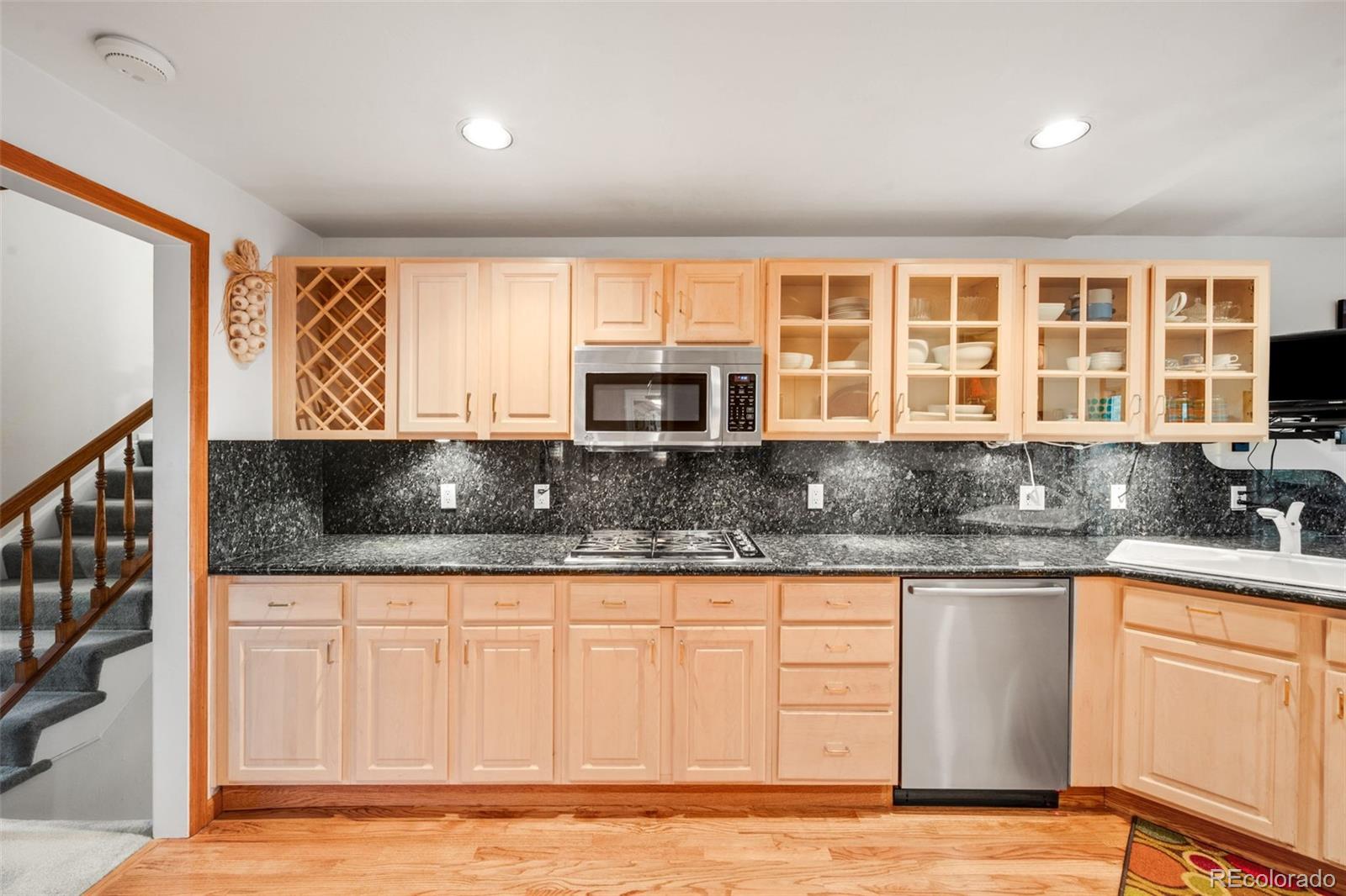 MLS Image #9 for 2141 s dallas street,denver, Colorado