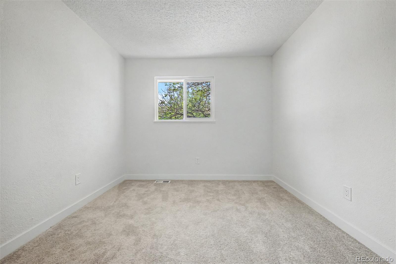 MLS Image #12 for 1768  laredo street,aurora, Colorado