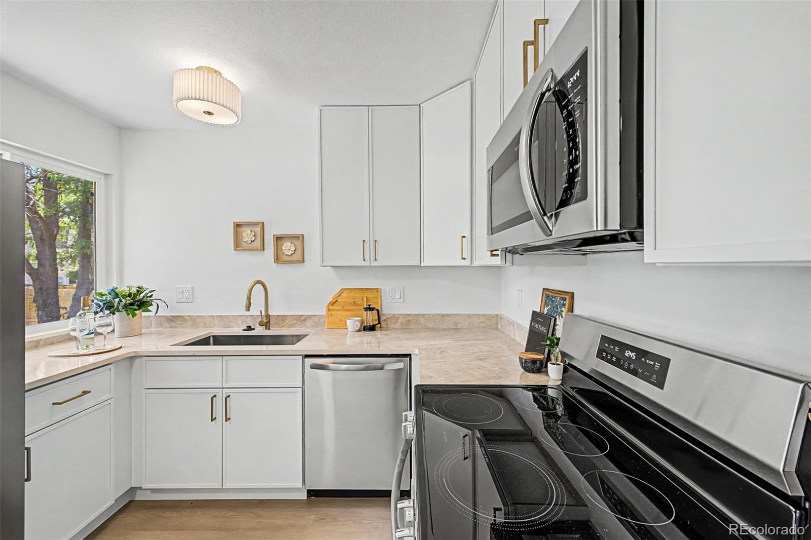 MLS Image #6 for 1768  laredo street,aurora, Colorado