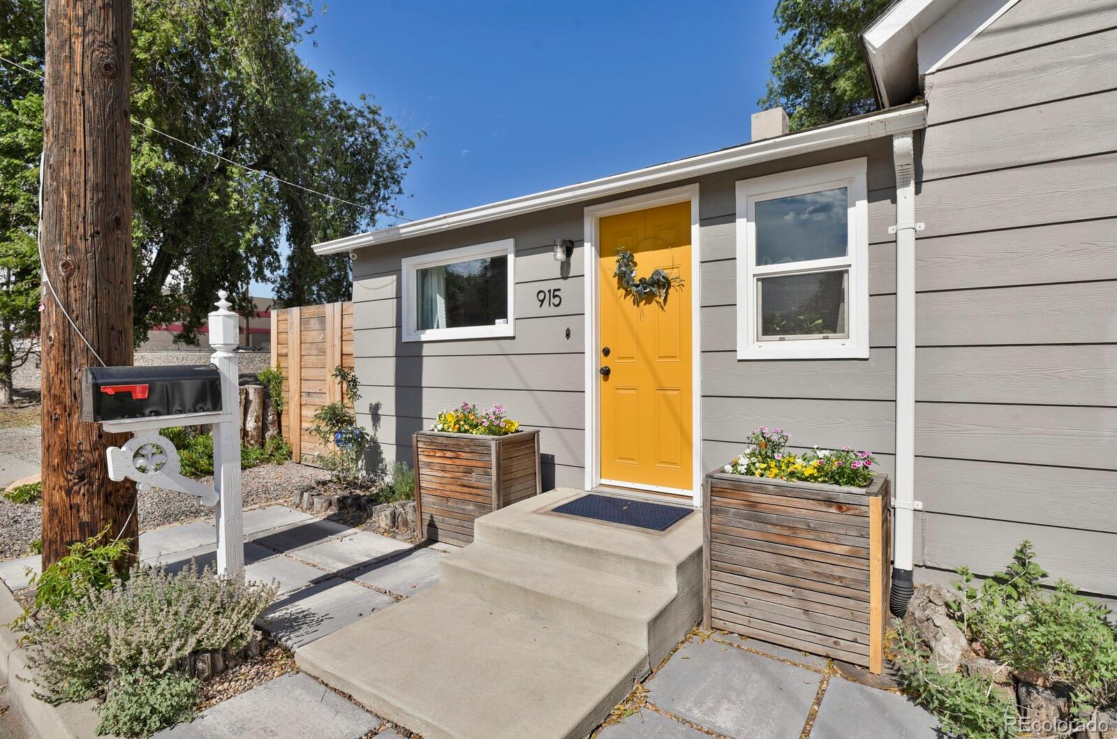 MLS Image #12 for 915 s baltic street,colorado springs, Colorado