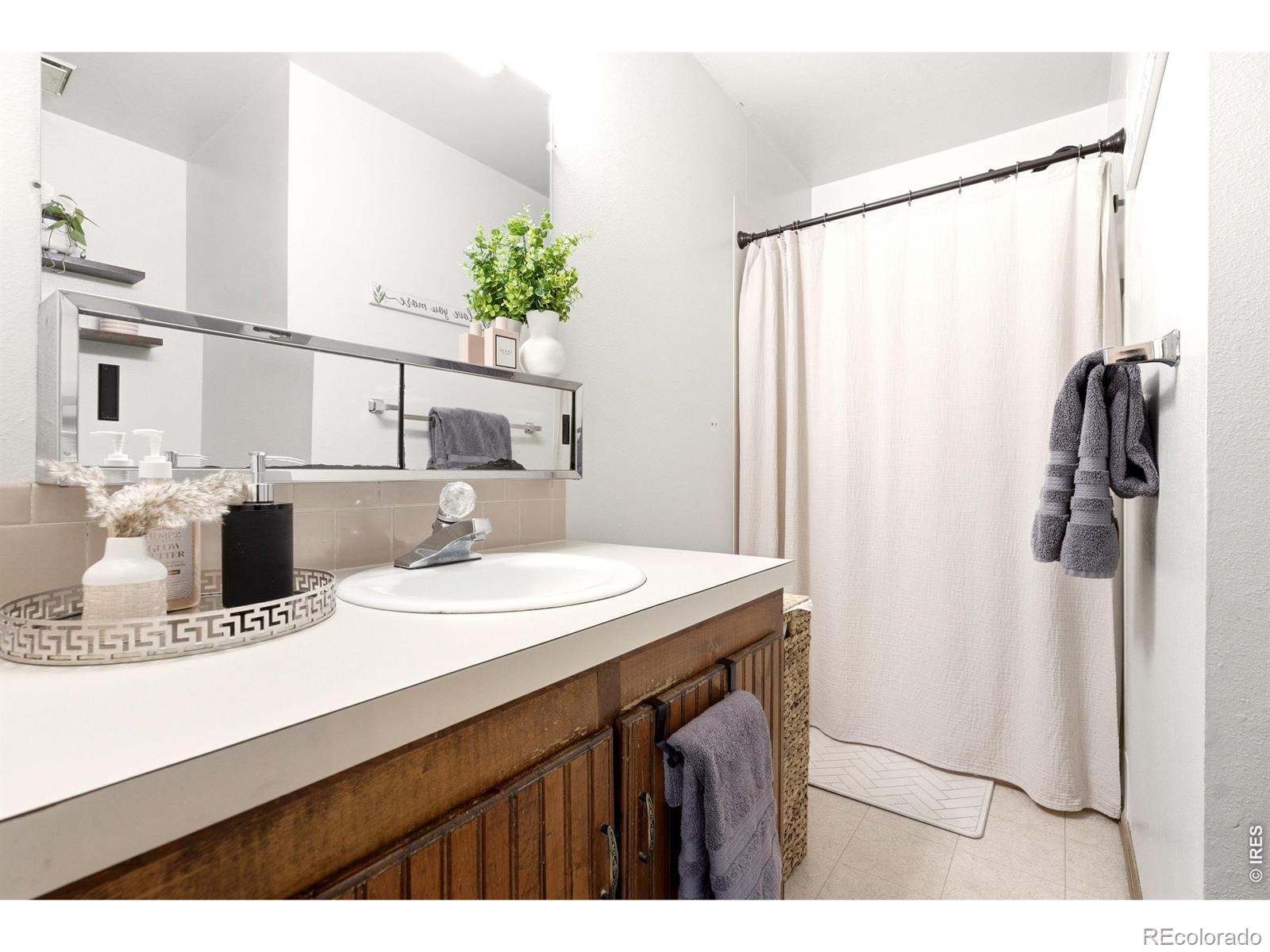MLS Image #37 for 1281 e 21st court,loveland, Colorado