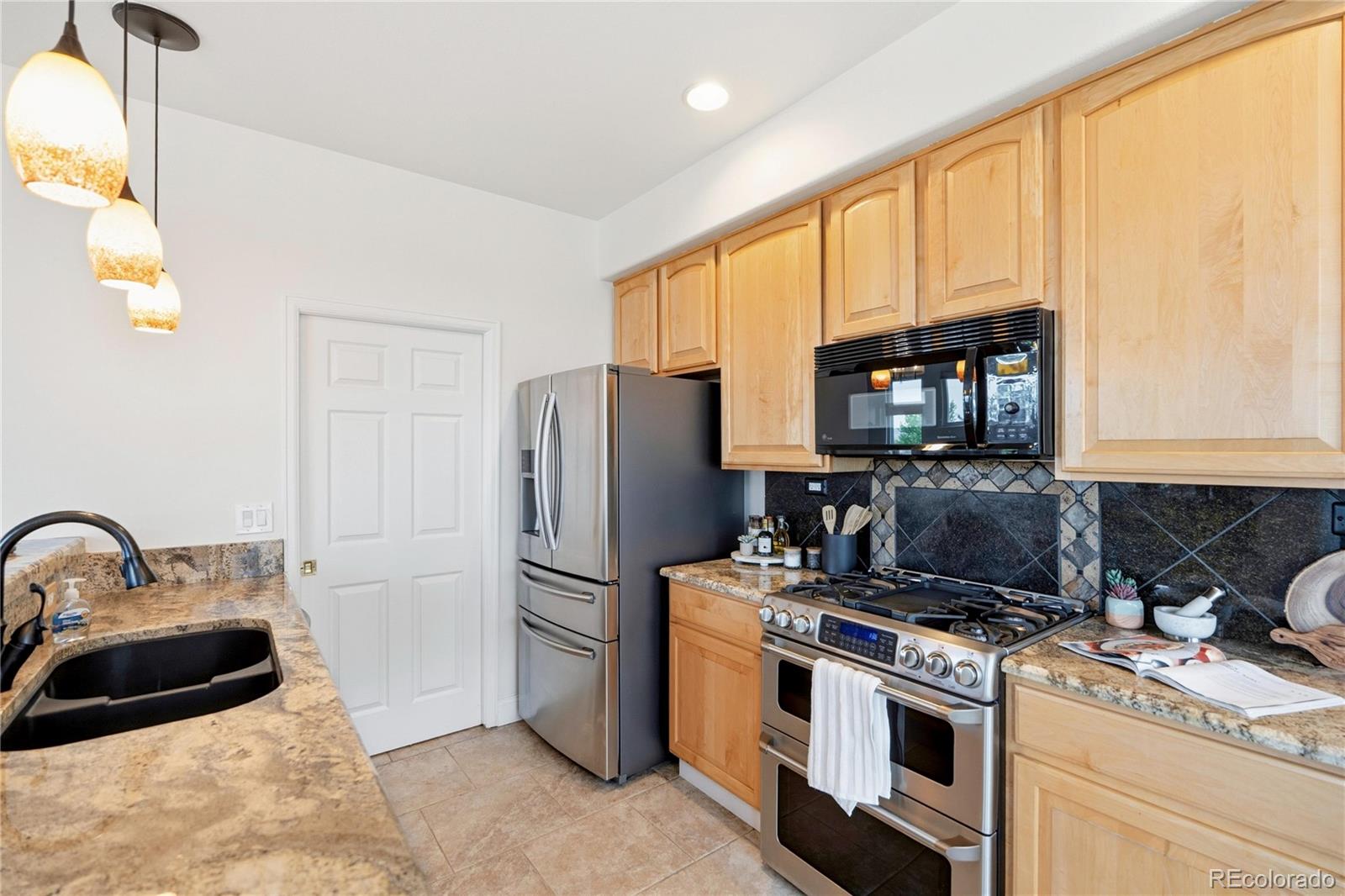 MLS Image #8 for 519  stafford circle,castle rock, Colorado