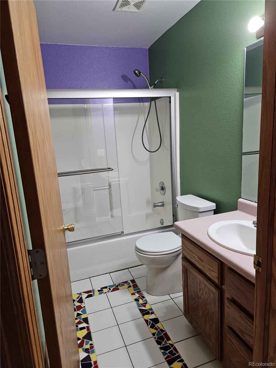 MLS Image #11 for 318  riviera lane,johnstown, Colorado